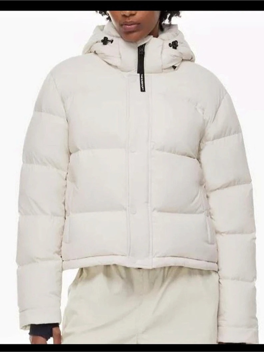 Aritzia The Super Puff Puffer Jacket in White Size Small